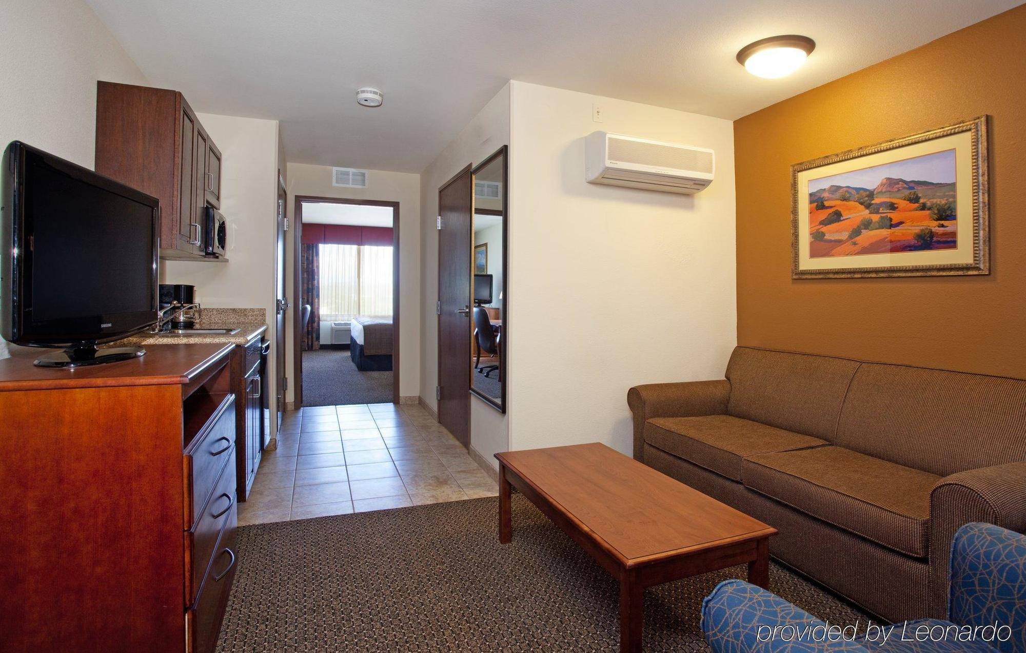 Holiday Inn Express & Suites Trinidad By Ihg Zimmer foto